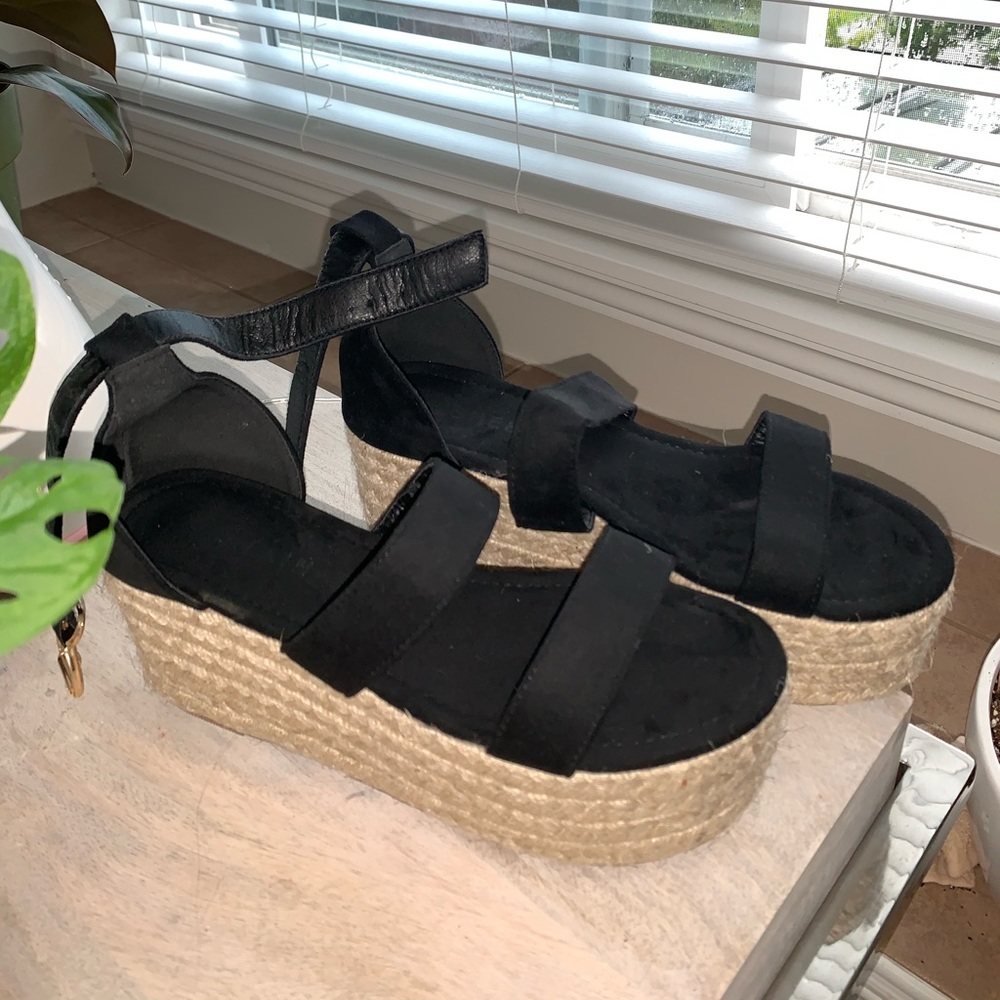 Espadrilles